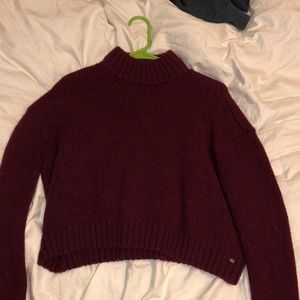 Turtleneck cropped sweater
